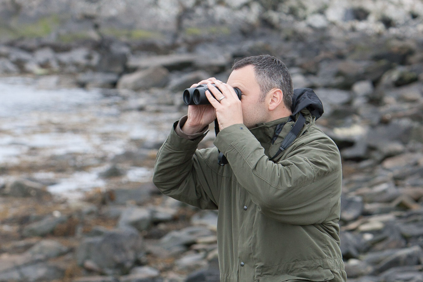 Blurred Watching, why and how to look after your wildlife watching equipment